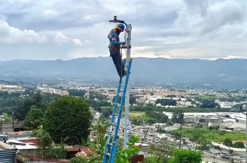 Alumbrado público de Villa Nueva